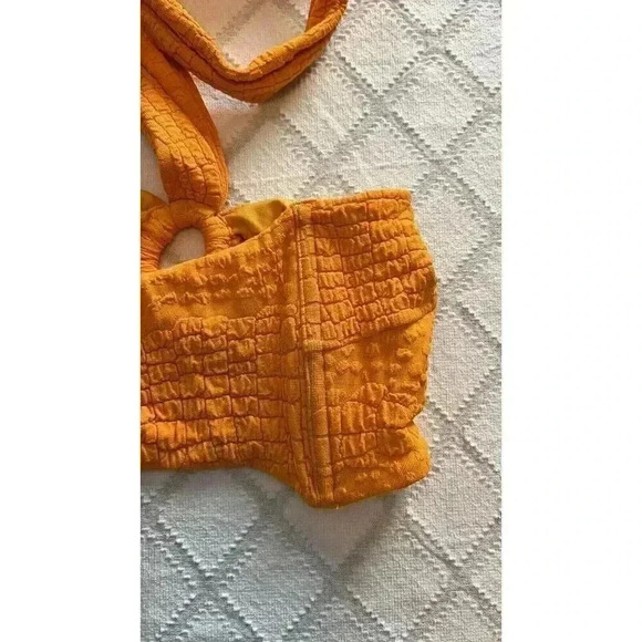 Revel Rey Womens Size Medium Shea Bikini Top Cara Cara Orange Croc Halter New - Picture 6 of 8